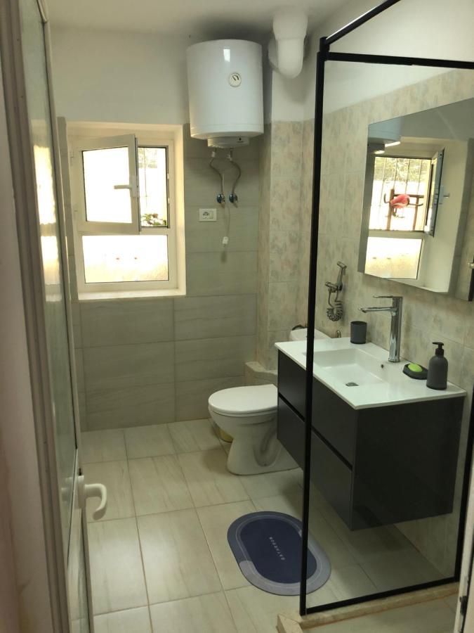 Itan'S Apartment-Lovely Guest Apartment In Center ティラナ エクステリア 写真